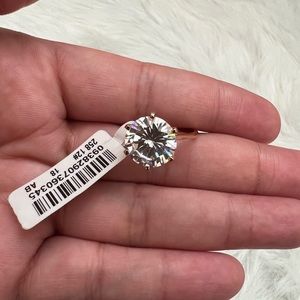 5 Ct CZ Rose Gold Ring Size 8